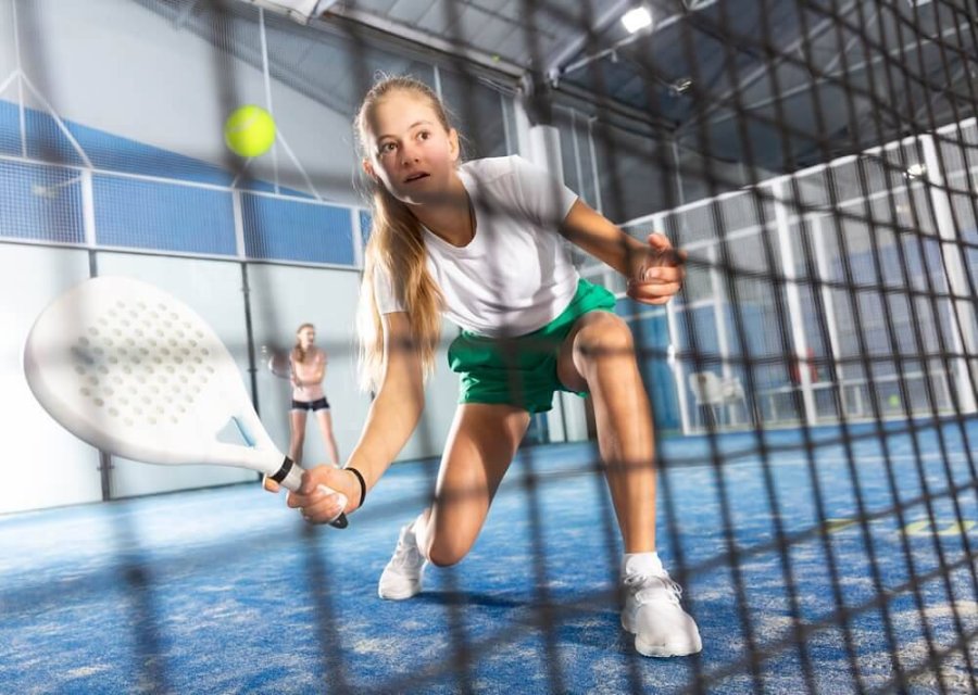 Dlaczego padel jest idealny dla osób, które nie grały wcześniej w tenisa?